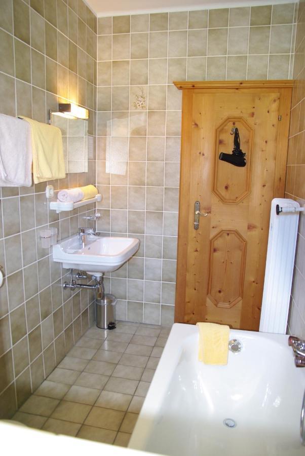 Hotel-Pension Heike Kitzbuhel Ngoại thất bức ảnh