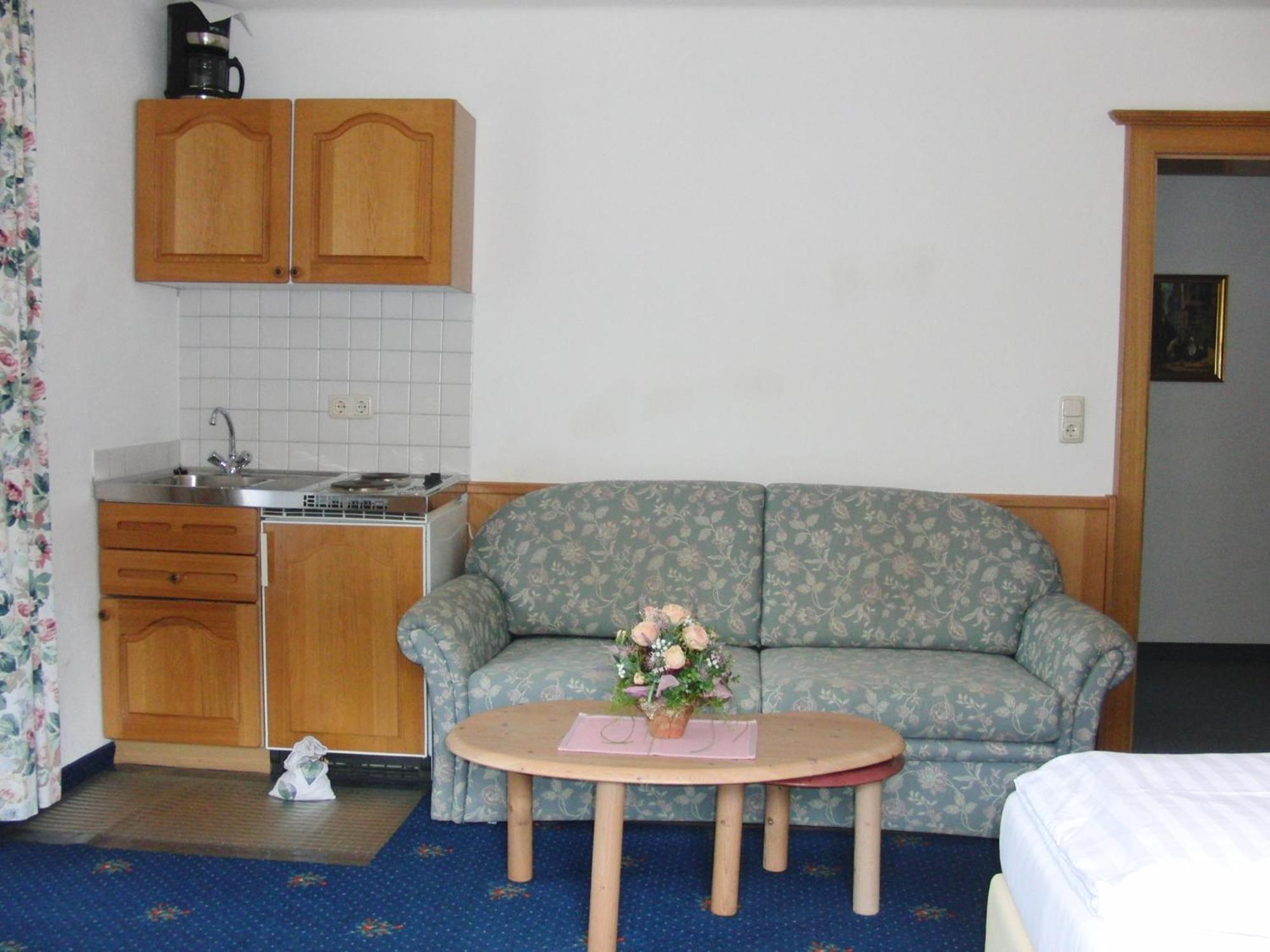 Hotel-Pension Heike Kitzbuhel Ngoại thất bức ảnh