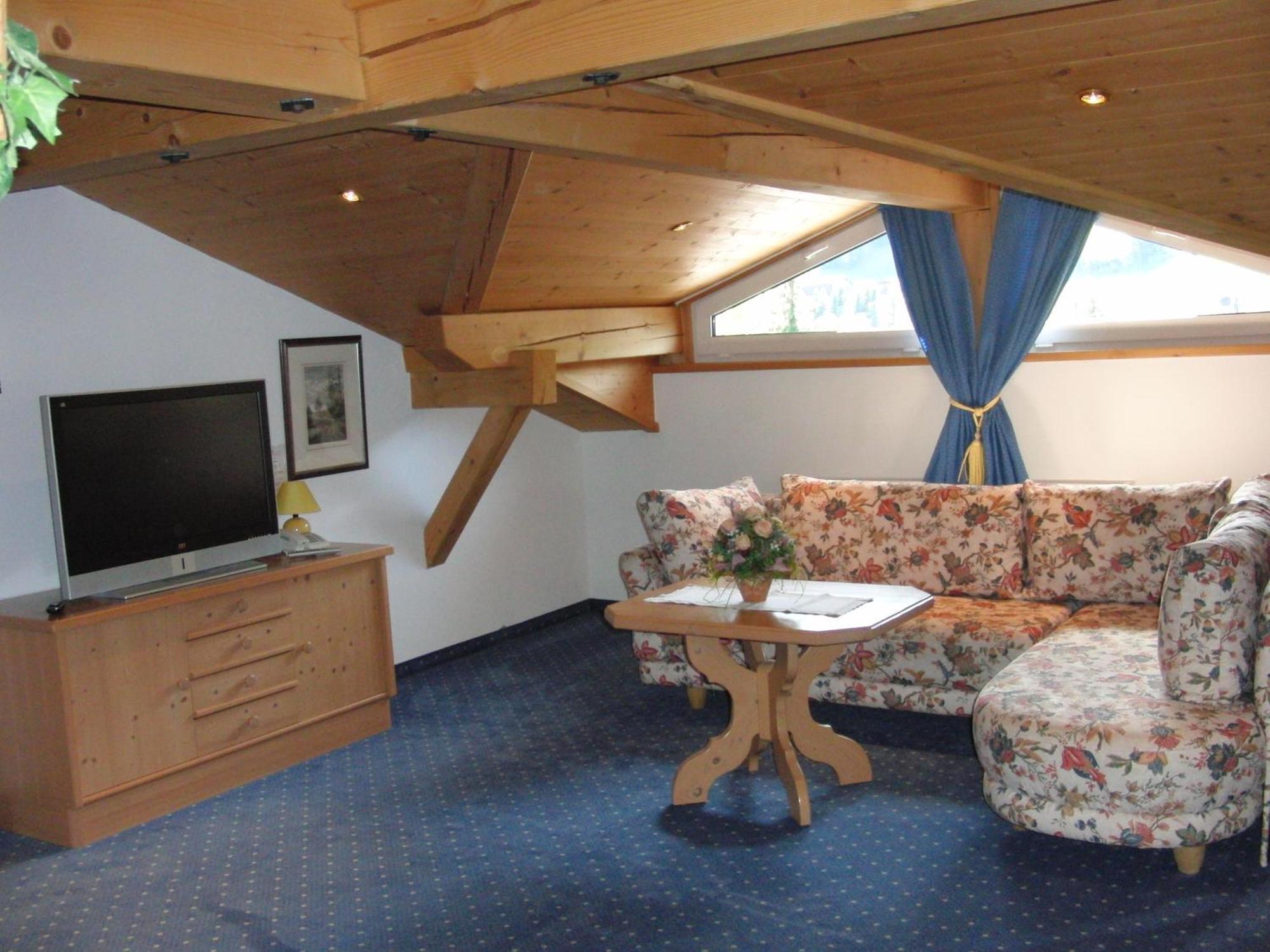 Hotel-Pension Heike Kitzbuhel Ngoại thất bức ảnh