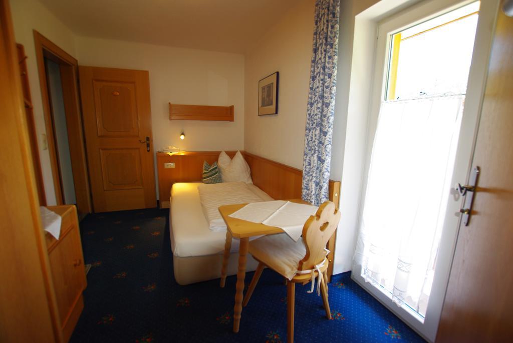 Hotel-Pension Heike Kitzbuhel Ngoại thất bức ảnh