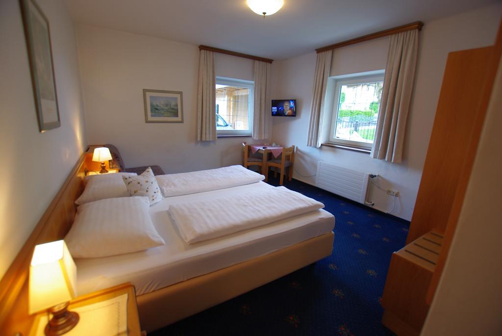 Hotel-Pension Heike Kitzbuhel Ngoại thất bức ảnh