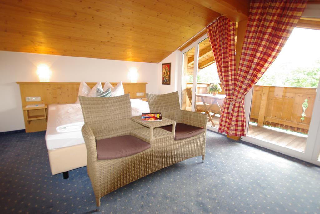 Hotel-Pension Heike Kitzbuhel Ngoại thất bức ảnh